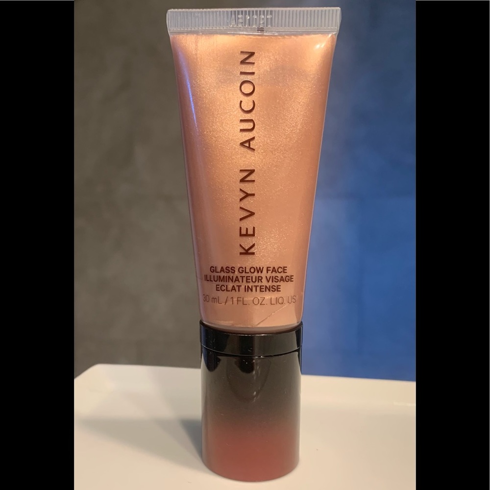 Kevyn Aucoin Glass Glow Face Liquid Illuminator